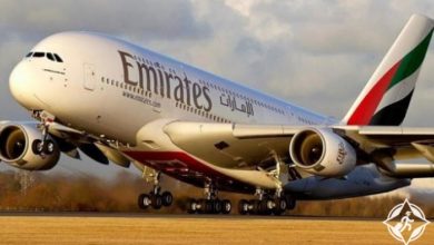 صورة طيران الإمارات تعيد مزيداً من طائراتها A380 إلى الخدمة