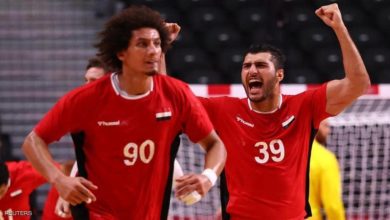 صورة يد مصر إلى تاريخ الأولمبياد.. أول منتخب عربي بنصف النهائي