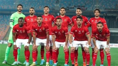 صورة روي فيتوريا يحضر مباراة الأهلي والزمالك في نهائي كأس مصر